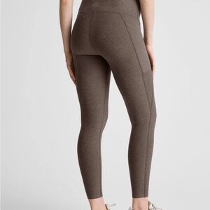 Beyond Yoga - Spacedye Love the Bump Maternity Pocket Midi Legging (Size S)